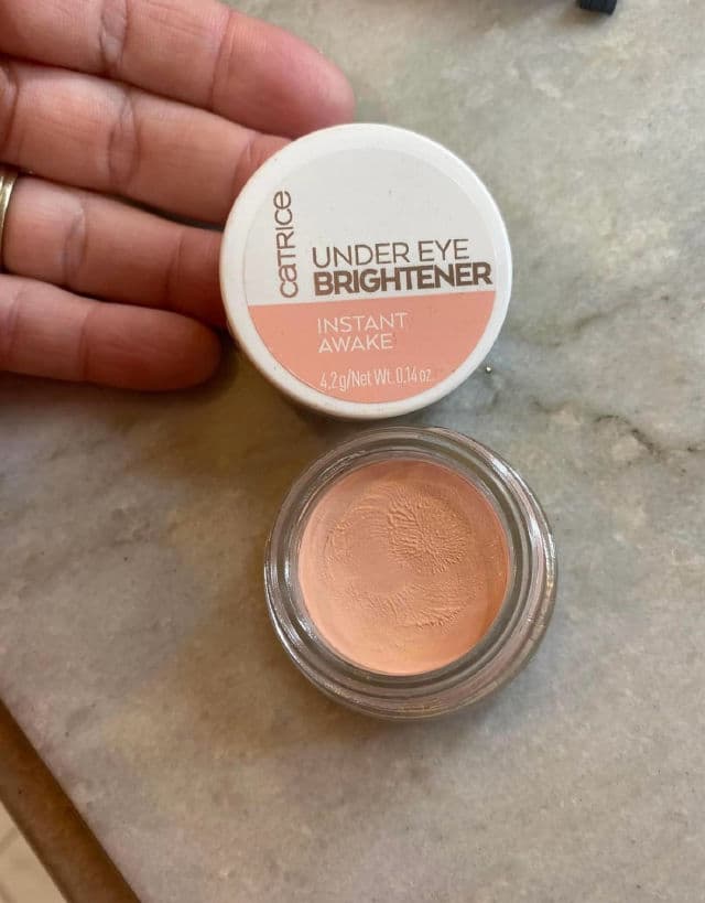 Catrice 020 Warm Nude review photo by BrookeBossBabe