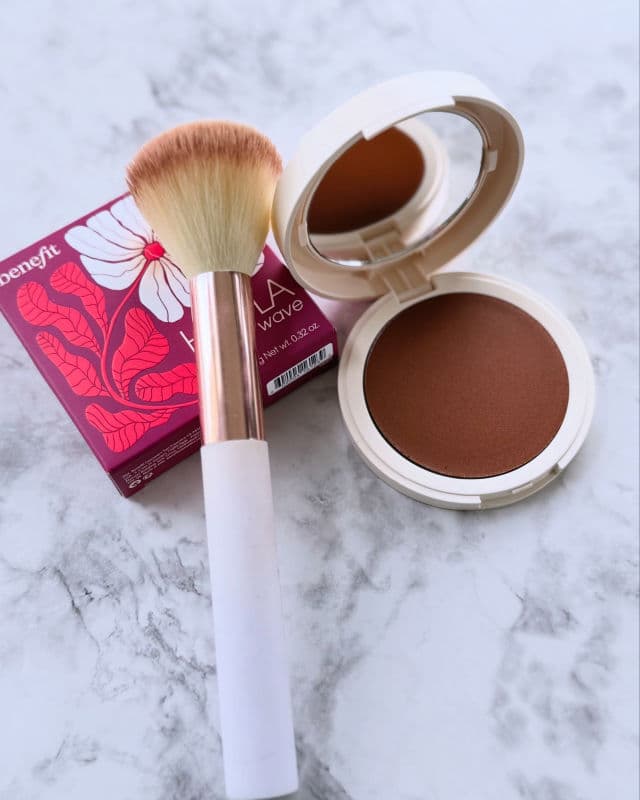 Benefit Cosmetics Hoola Caramel review photo by producttester31