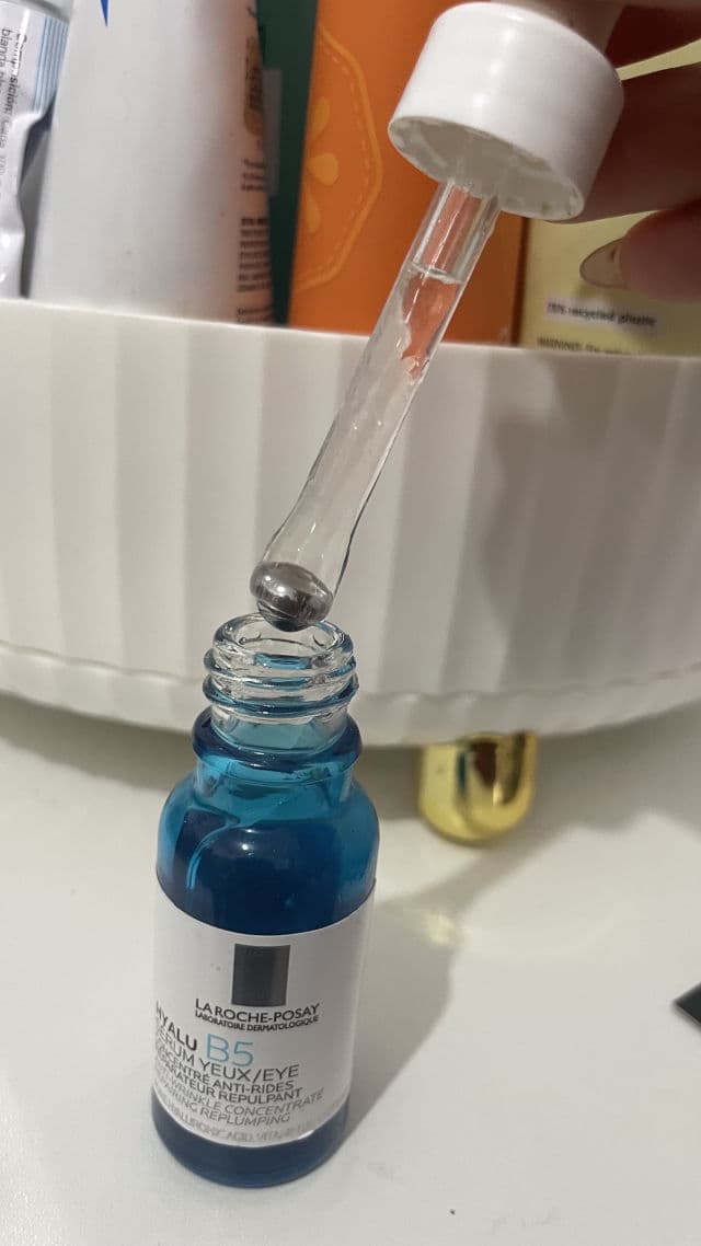La Roche-Posay Hyalu B5 Eye Serum review photo by yoseacacio