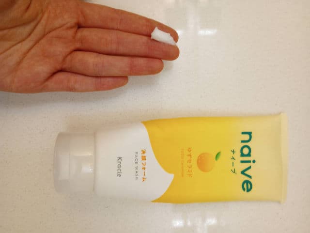 Naive Yuzu Ceramide Foaming Face Wash review photo by r742rina