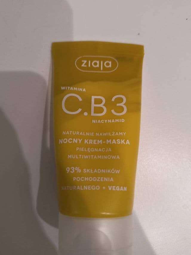 Ziaja Vitamin C. B3 Niacinamide Night Cream review photo by julkavgrande