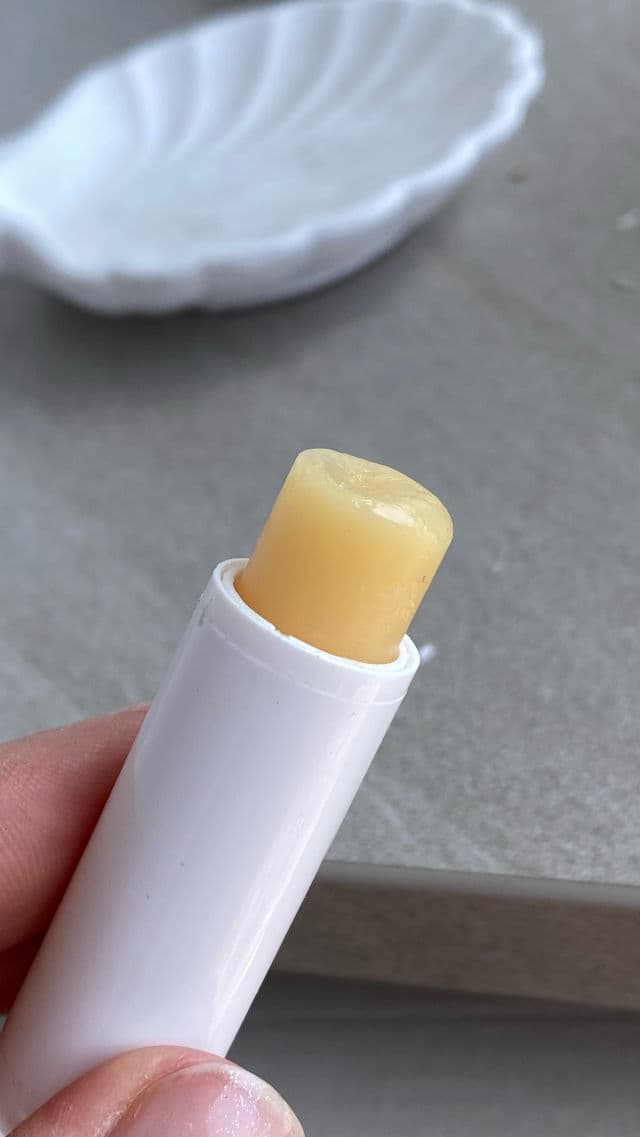 Byphasse Protection Lip-Balm SPF30 review photo by KetKeres