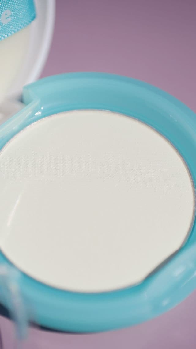 I'M MEME I'm Oil Cut Pact review photo by htebbethhteb