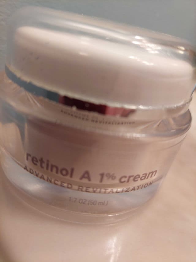Life-flo Retinol A 1%, Advanced Revitalization Cream review photo by BizzyBee