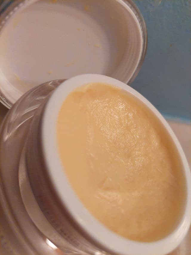 Life-flo Retinol A 1%, Advanced Revitalization Cream review photo by BizzyBee