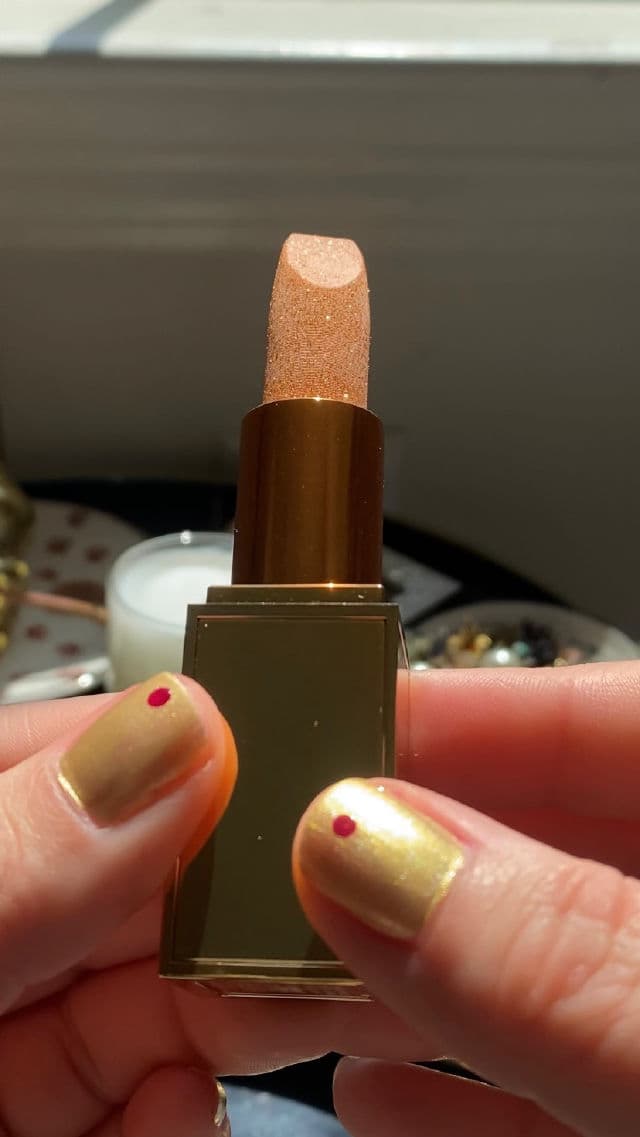 Tom Ford Sunlit Rose Lip Balm review photo by AngelicaJasmin