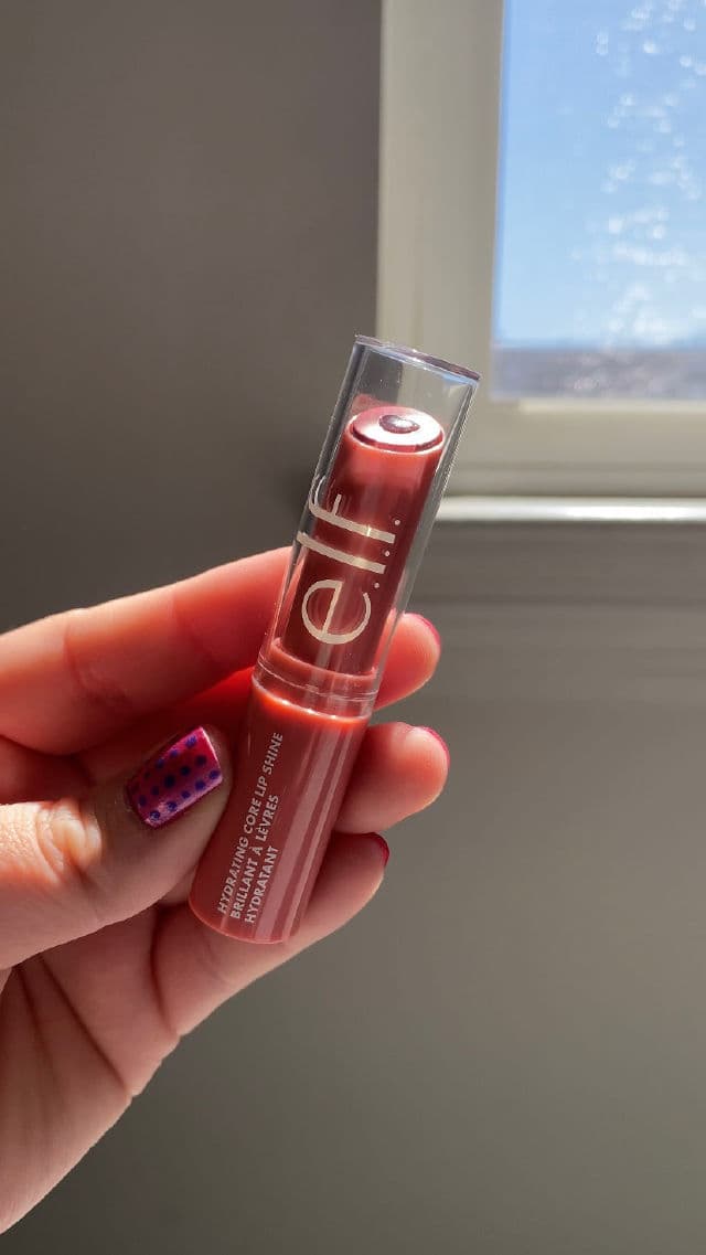 ELF Hydrating Core Lip Shine with Vitamin E review photo by AngelicaJasmin