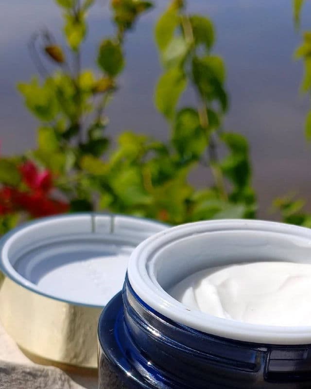 Estee Lauder Revitalizing Supreme+ Night Intensive Restorative Creme review photo by tatiross89