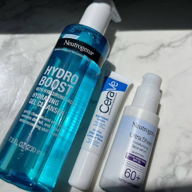 Neutrogena Ultra Sheer Face Mist Sunscreen Broad SPF 55 review photo by tatiross89