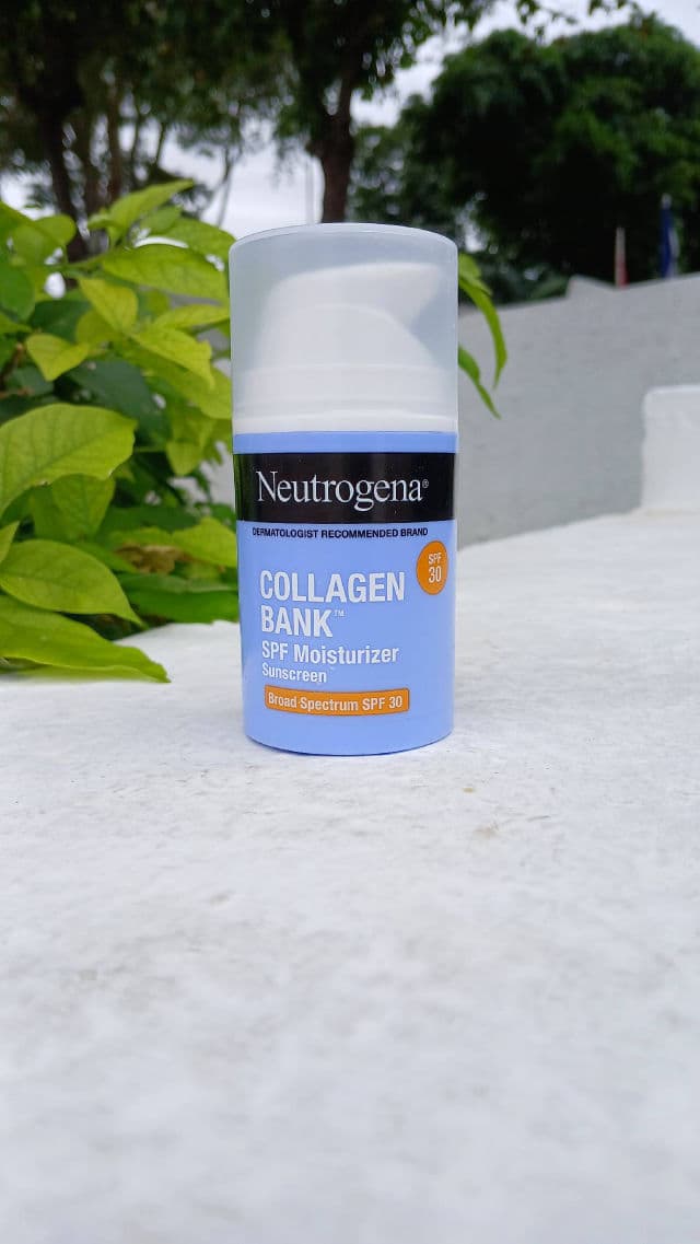 Neutrogena Rapid Firming Collagen Triple Lift Face Serum review photo by tatiross89