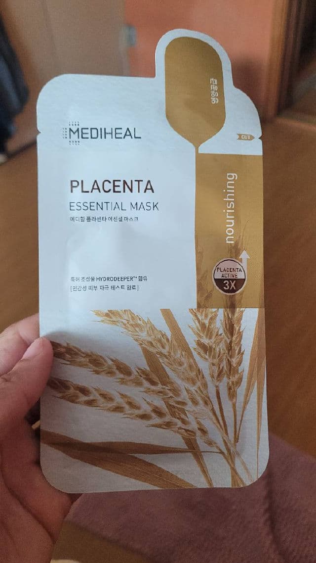 MEDIHEAL Placenta Essential Mask review photo by lush