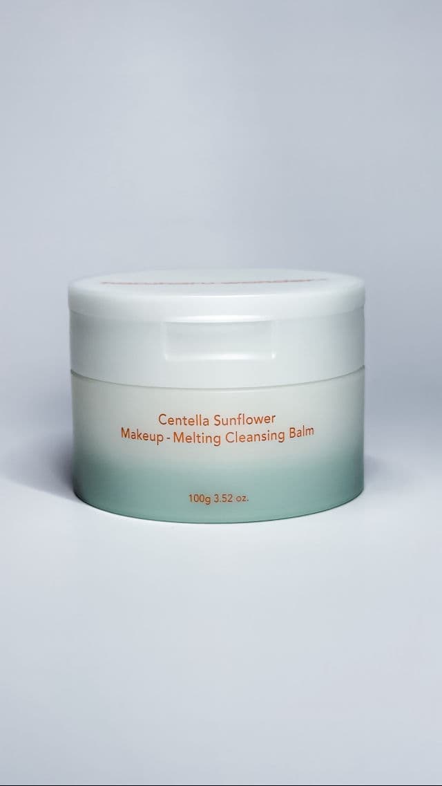 HaruHaru WONDER Centella Sunflower Makeup-Melting Cleansing Balm review photo by GlowSkinVibes