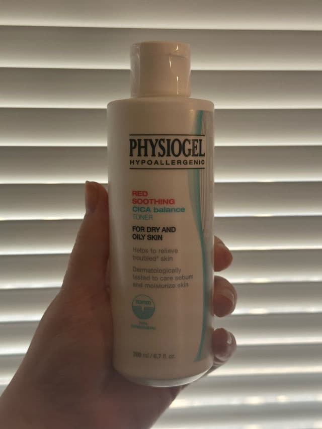 Physiogel Red Soothing Cica Balance Toner review photo by candijessie