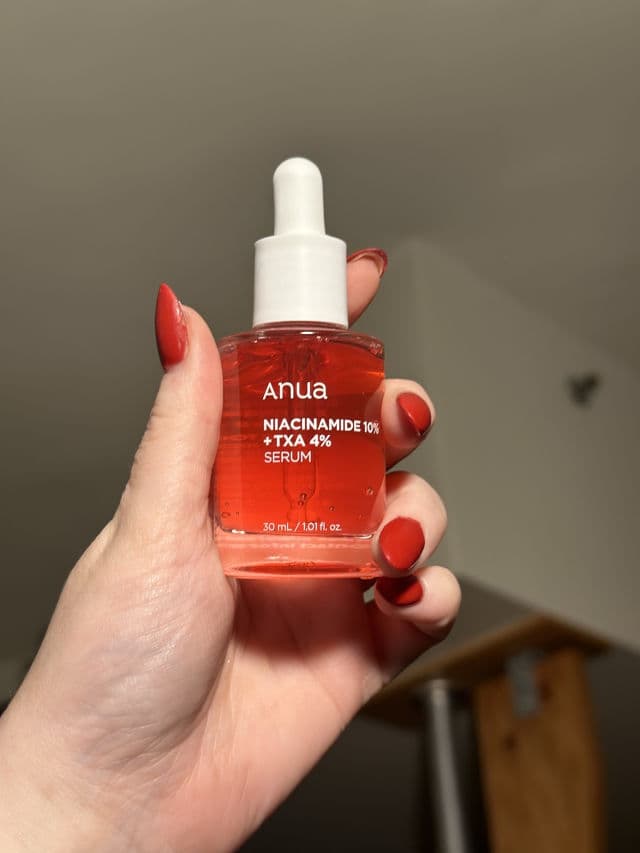 Niacinamide 10% + TXA 4% Dark Spot Correcting Serum product review