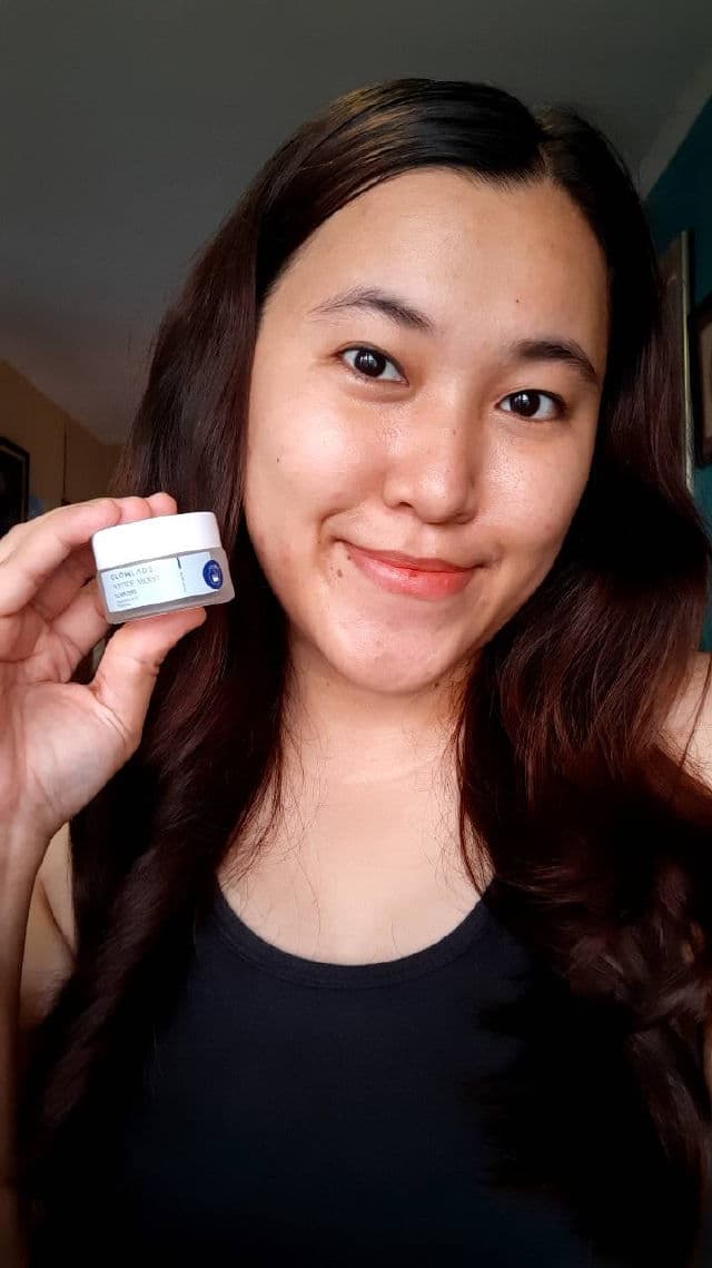 Glowlabs Peptide Moist review photo by Uniimala