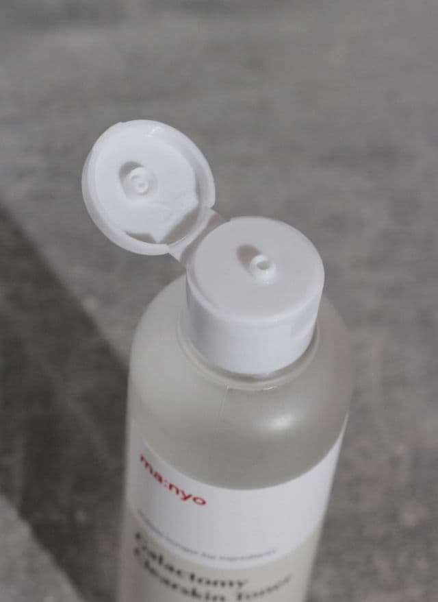 manyo Galactomy Clearskin AHA/BHA Toner review photo by Beautynast 