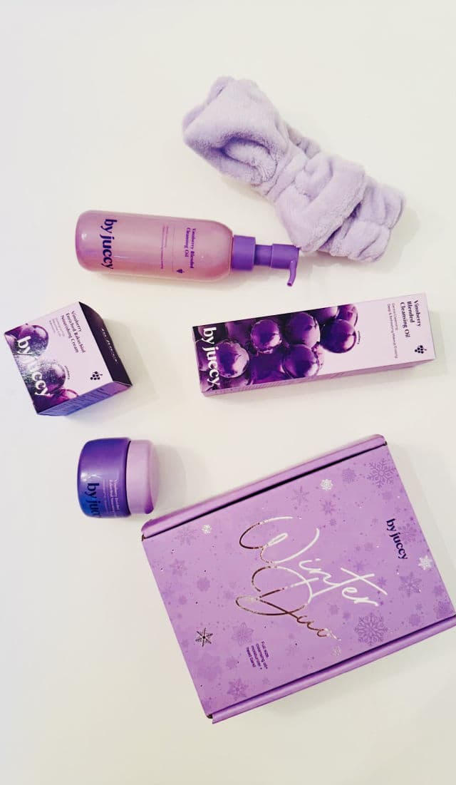 By Juccy Vinoberry Blended Cleansing Oil review photo by Mahrukh20