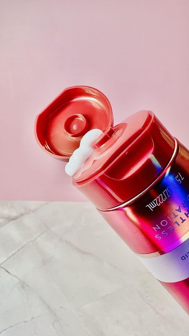 Vaseline Healthy Bright Gluta-Hya Serum Burst Lotion Pro-Age Restore review photo by Marilynp38