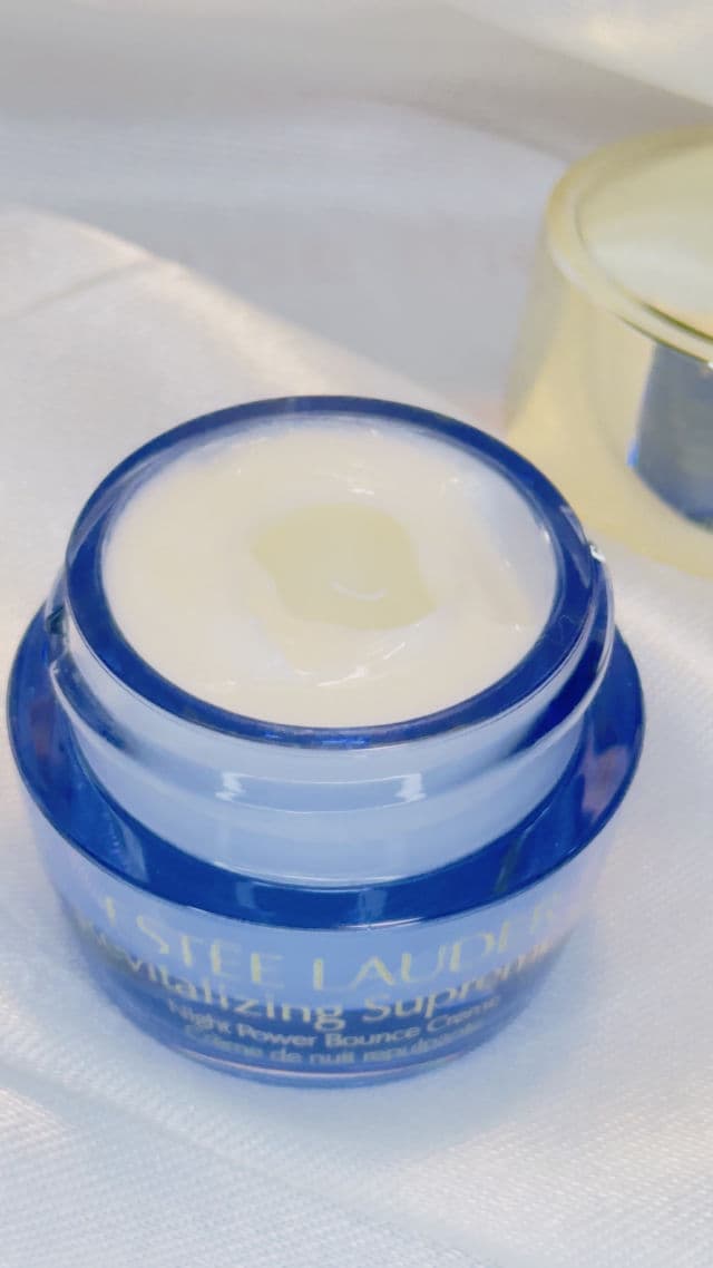 Estee Lauder Revitalizing Supreme+ Night Intensive Restorative Creme review photo by Marilynp38