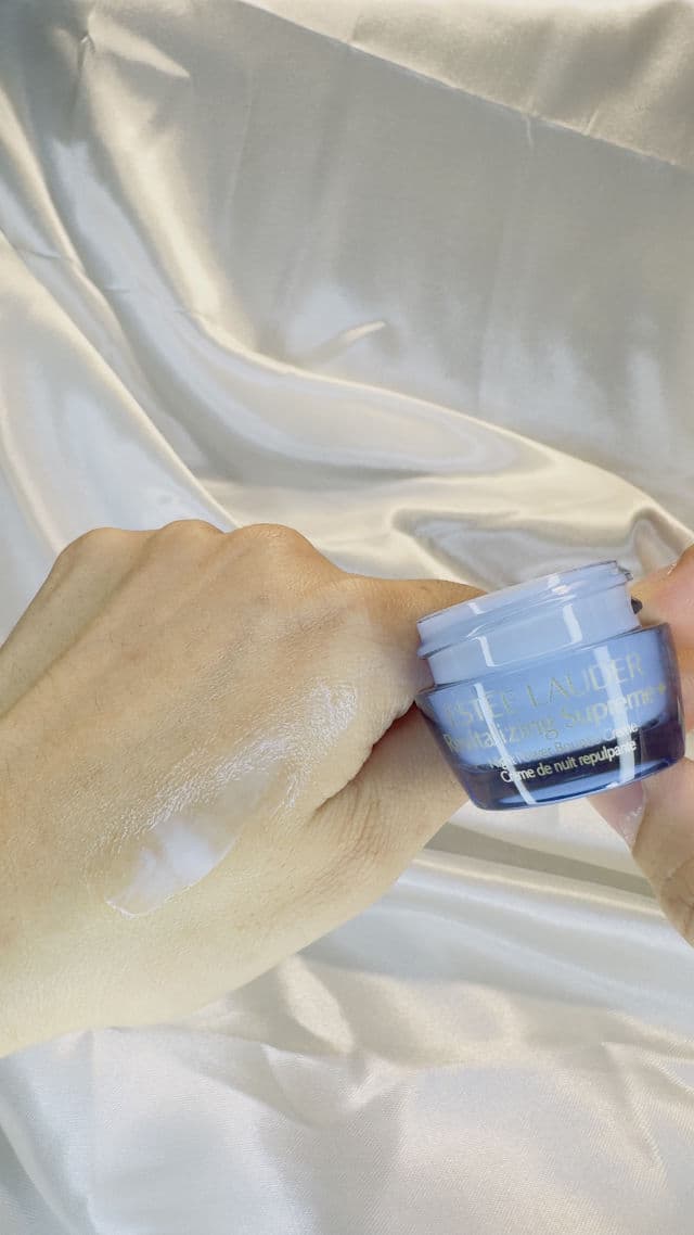 Estee Lauder Revitalizing Supreme+ Night Intensive Restorative Creme review photo by Marilynp38