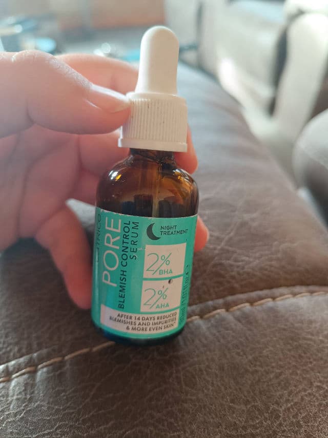 Catrice Pore Blemish Control Serum review photo by Natyrca