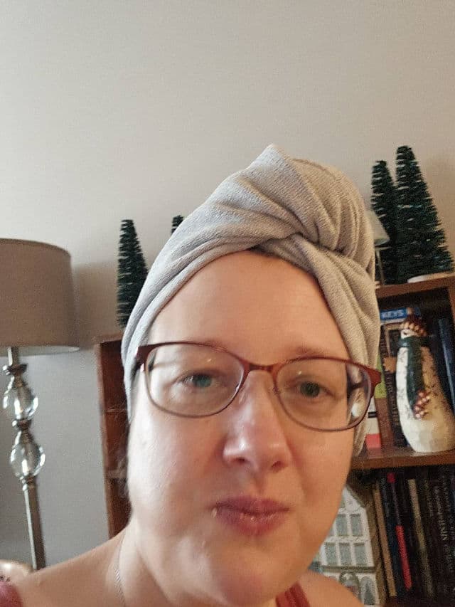 Meditherapy Retinal Skin Booster Serum review photo by katieladycritiques