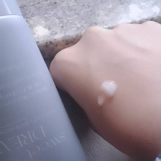 LISÉN Sweet Dream Overnight Recharging Mask review photo by Kanishkaa