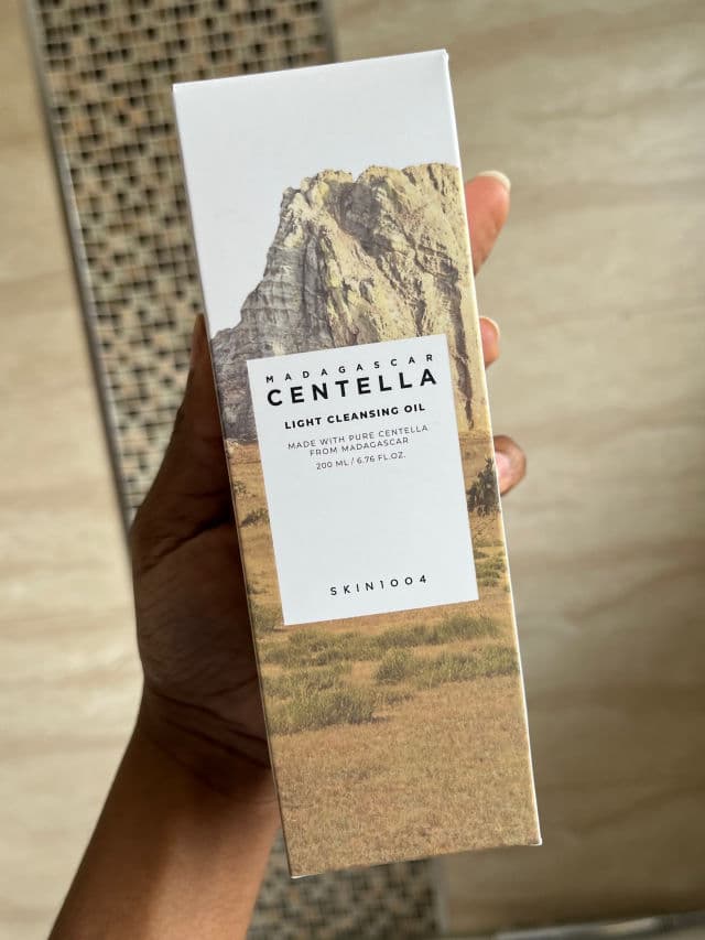 Madagascar Centella Light Cleansing Oil product review