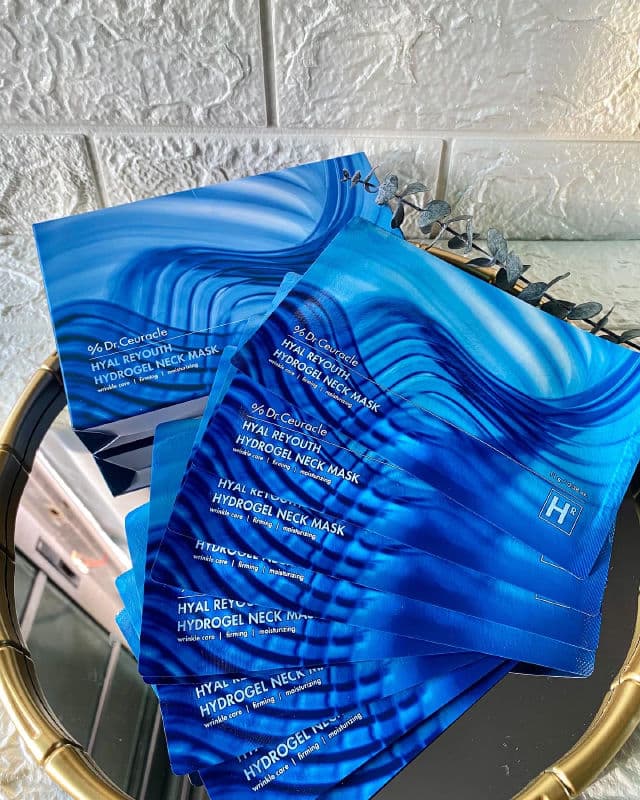 Dr. Ceuracle Hyal Reyouth Hydrogel Neck Mask review photo by Eliaa