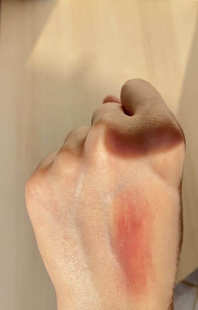 Isoi Bulgarian Rose Lip Treatment Balm - Pure Red review photo by Eliaa