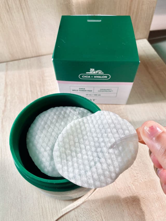VT COSMETICS Cica Mild Toner Pad review photo by Eliaa