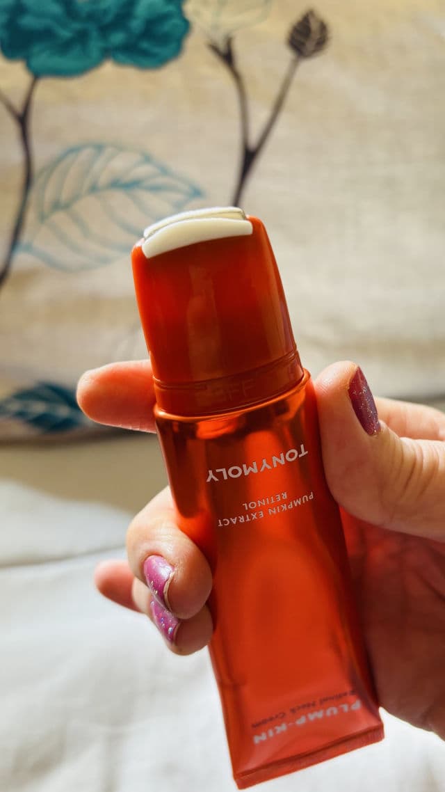 TONYMOLY PLUMP-KIN Retinol Neck Cream review photo by Tam3175