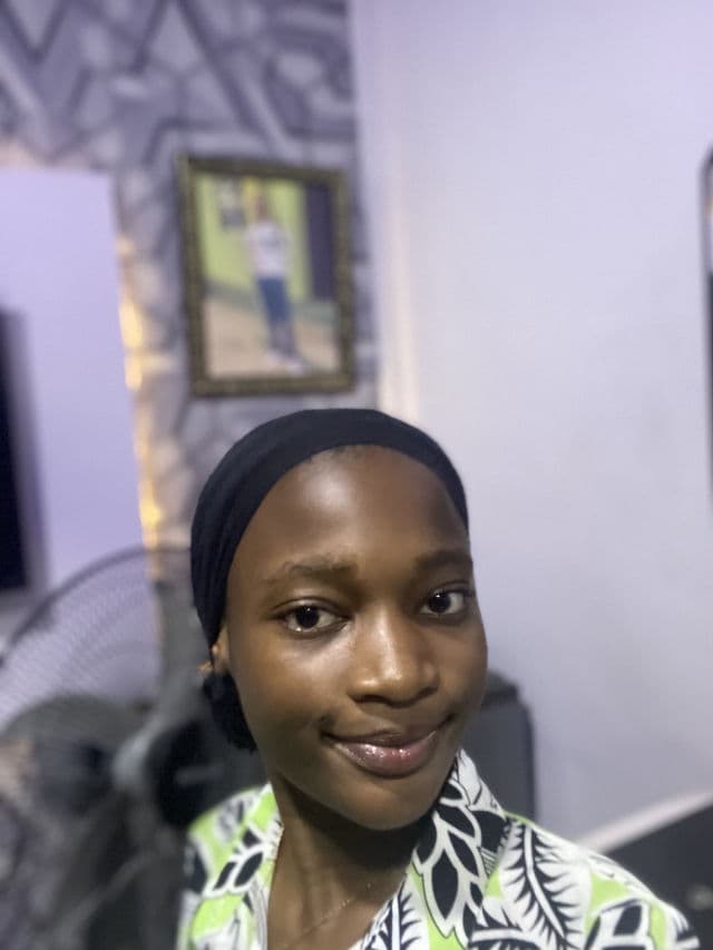 Face Facts Ceramide Hydrating Gentle Cleanser review photo by Evie0929