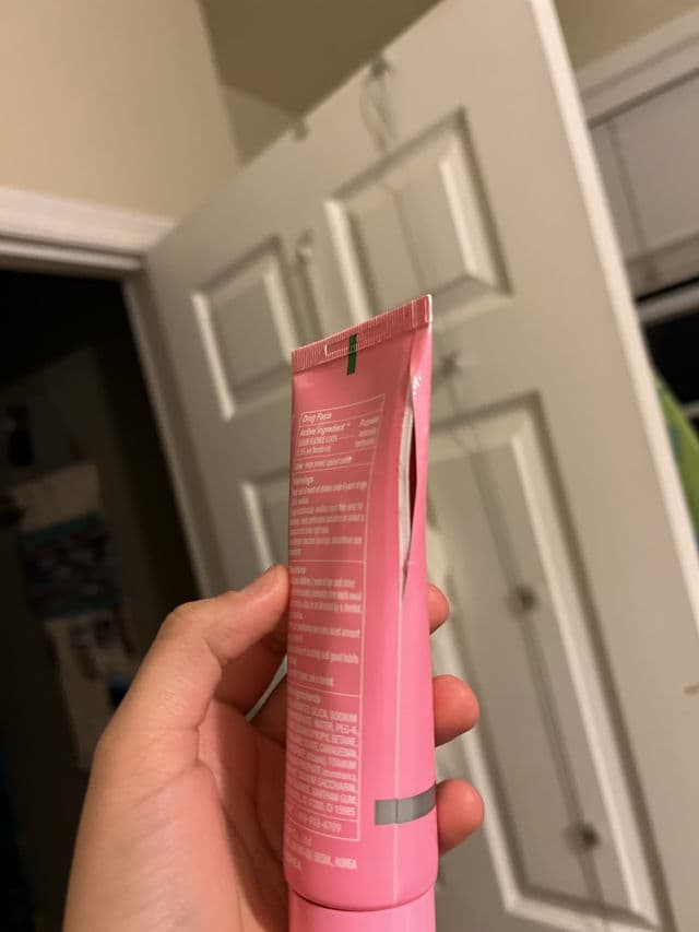 HIMALAYA PINK SALT Intensive Whitening Toothpaste review photo by Samplingxsam