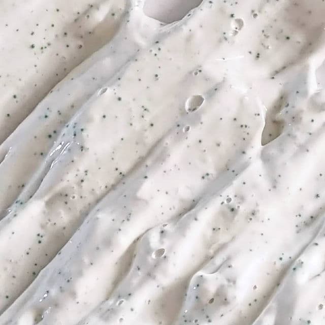 Lavera Naturkosmetik 3in1 Reinigung - Peeling - Maske Bio-Minze review photo by Blissful