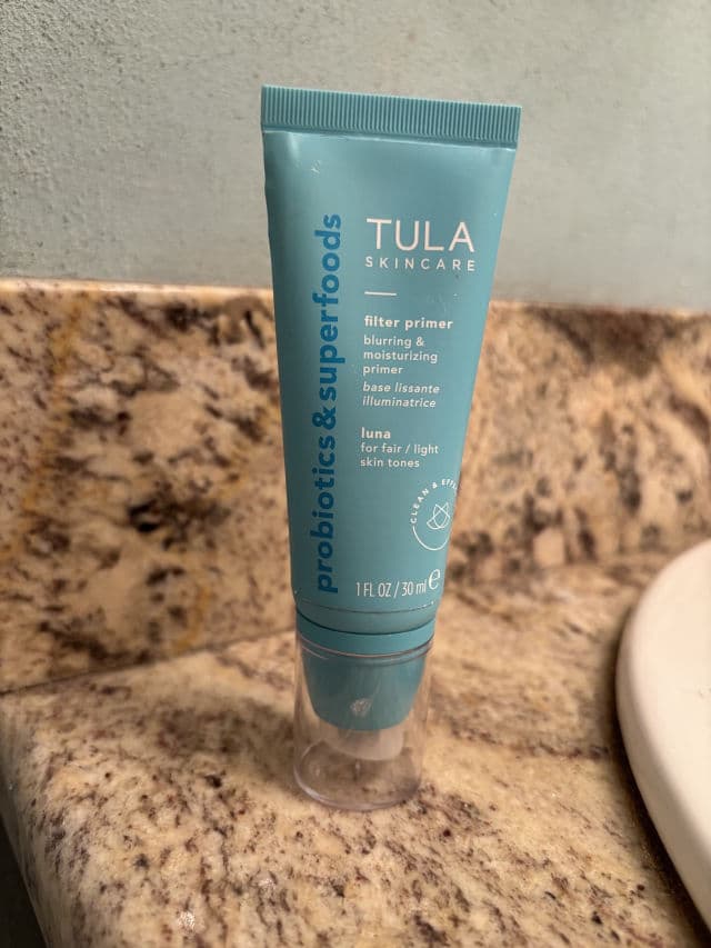 TULA Skincare Probiotics & Superfoods Blurring & Moisturizing Filter Primer review photo by LindseyR483