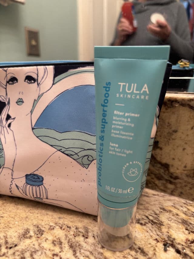 TULA Skincare Probiotics & Superfoods Blurring & Moisturizing Filter Primer review photo by LindseyR483
