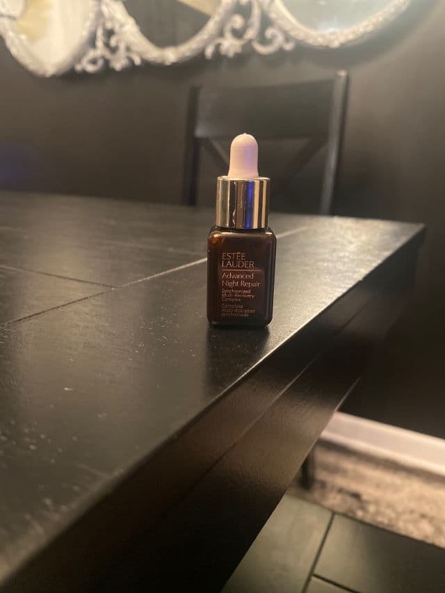 Estee Lauder Advanced Night Repair Rescue Solution review photo by kristen1031