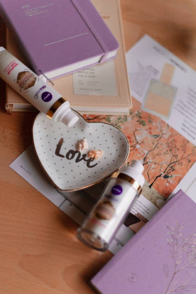 Nivea Cellular Luminous 630 Anti Dark-Spot Day Fluid SPF 50 review photo by Betweendots