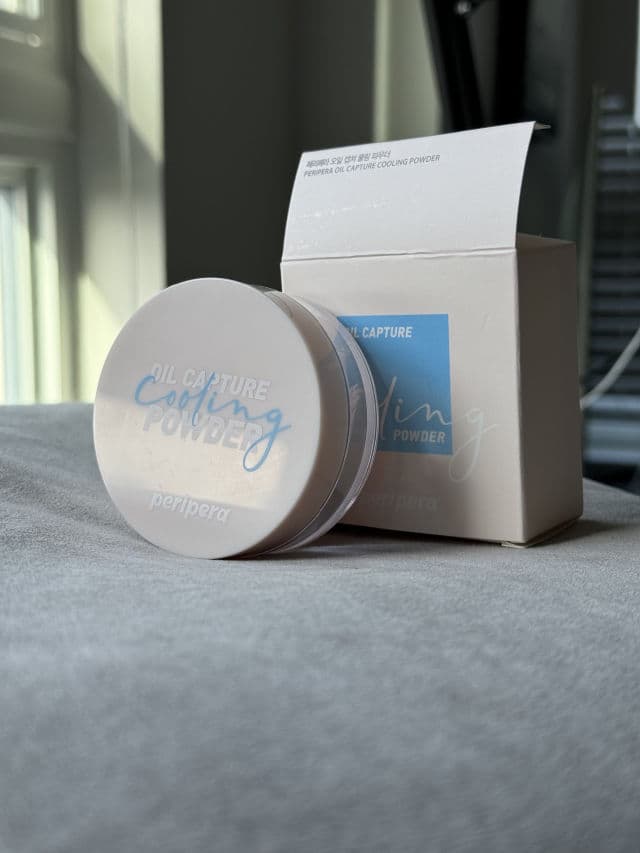 Peripera Oil Capture Cooling Powder review photo by AllAboutBeautyJars