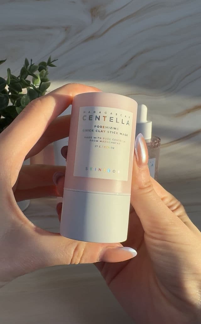 SKIN1004 Madagascar Centella Poremizing Quick Clay Stick Mask review photo by AllAboutBeautyJars