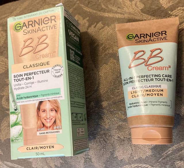 Garnier SkinActive Oil-Free BB Cream SPF 25 review photo by alexialeelovexo