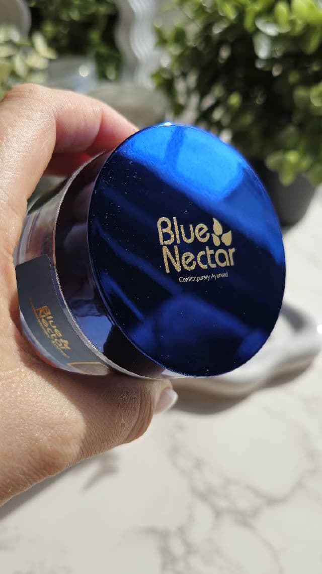Blue Nectar Shubhr Brightening & Radiance Sandalwood Cream review photo by Wavesfordayzz