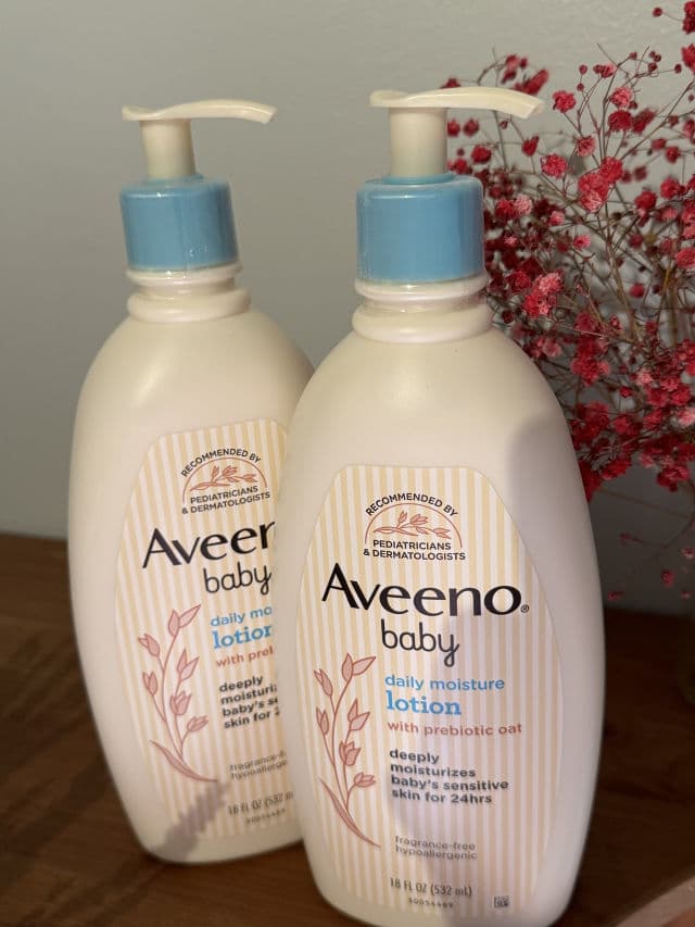 Aveeno Baby Daily Moisture Lotion review photo by YulianaMur