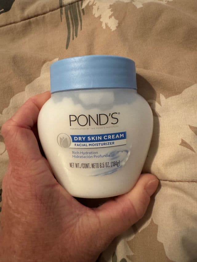 Pond's Dry Skin Cream Facial Moisturizer review photo by Tamra