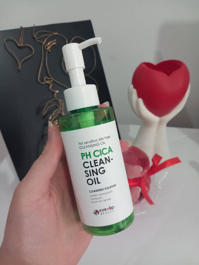 EYENLIP pH Cica Cleansing Oil review photo by Didi19