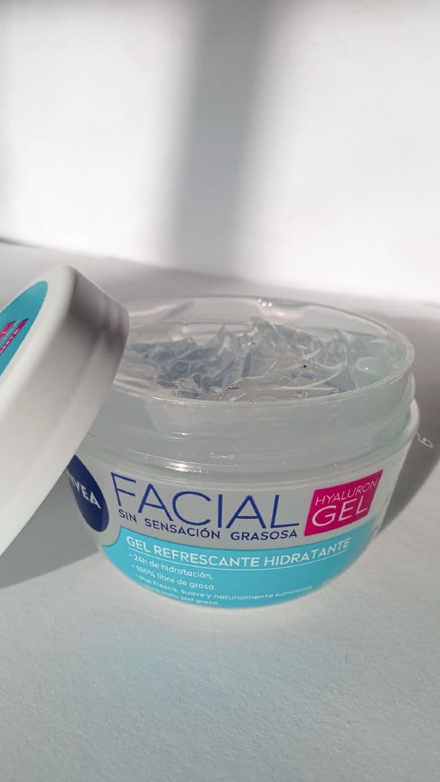 Nivea Cuidado Facial Hyaluron Gel review photo by Neisy