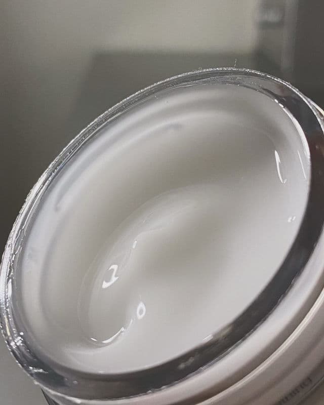 DR.G Red Blemish Clear Soothing Cream review photo by channydotcom