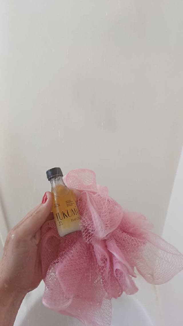 Natura Ekos Acai Triple Phase Shower Oil review photo by RoArtioli