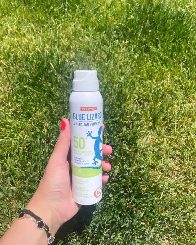 Blue Lizard Kids Mineral Sunscreen Spray SPF 50+ review photo by RoArtioli